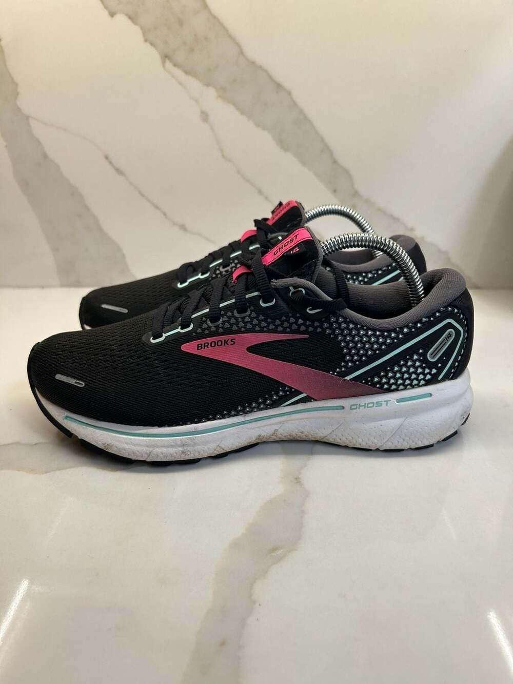 Brooks Ghost 14 Women's Running Shoes Size 9